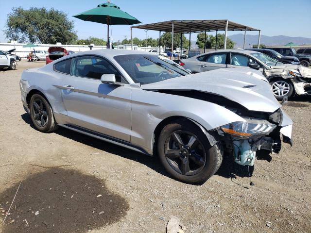 1FA6P8TH7K5181471 - 2019 FORD MUSTANG SILVER photo 4