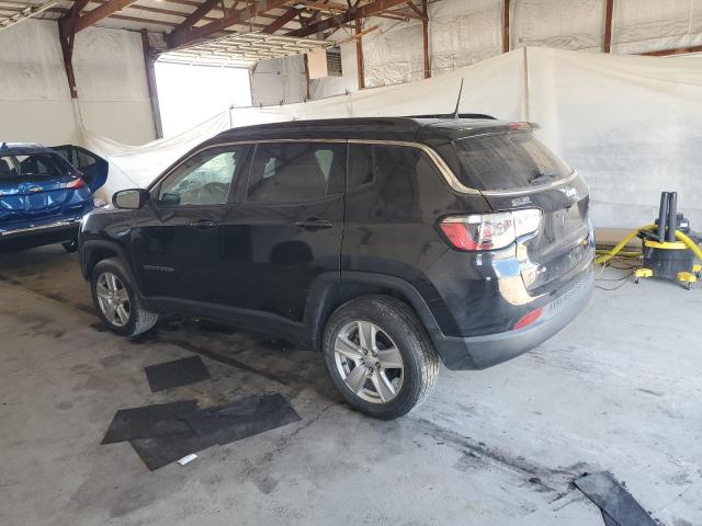 3C4NJDBB3NT207615 - 2022 JEEP COMPASS LATITUDE BLACK photo 2