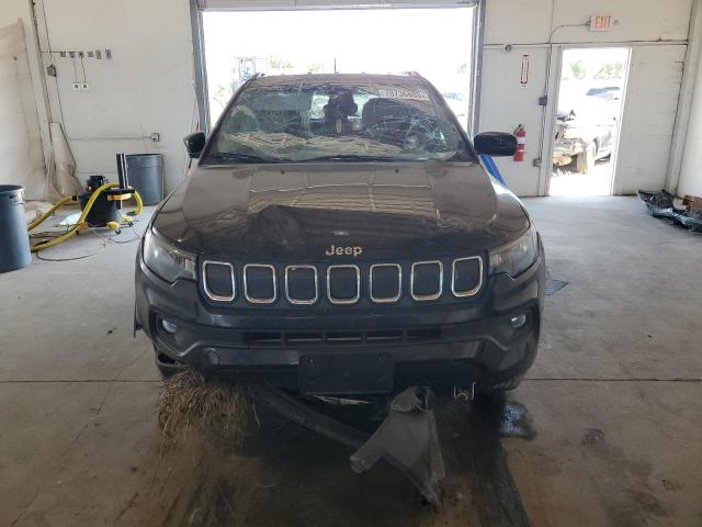 3C4NJDBB3NT207615 - 2022 JEEP COMPASS LATITUDE BLACK photo 5