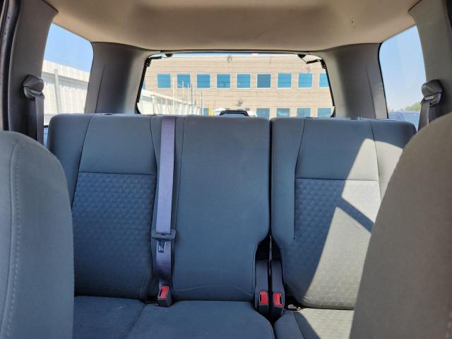 1J4GL48KX6W182180 - 2006 JEEP LIBERTY SPORT فضي صورة 10