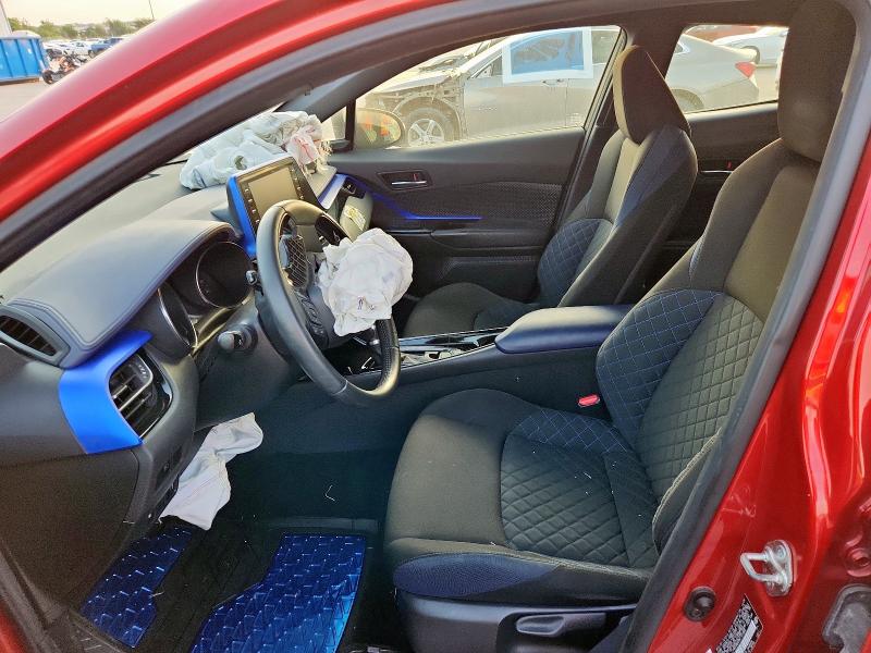 JTNKHMBXXM1107068 - 2021 TOYOTA C-HR XLE წითელი ფოტო 7