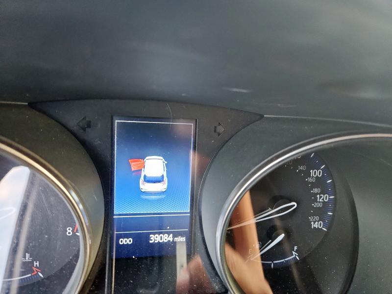 JTNKHMBXXM1107068 - 2021 TOYOTA C-HR XLE წითელი ფოტო 9