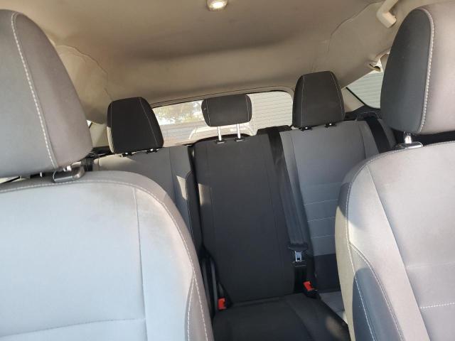 1FMCU0F76HUE24269 - 2017 FORD ESCAPE S WHITE photo 10