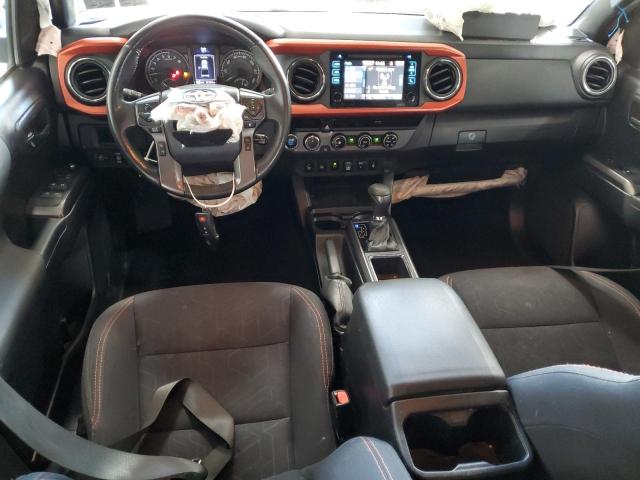 3TMCZ5AN3JM125454 - 2018 TOYOTA TACOMA DOUBLE CAB 黑色 照片 8