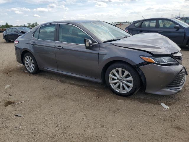4T1B11HK6KU752231 - 2019 TOYOTA CAMRY L GRAY photo 4