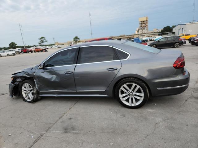 1VWGT7A39HC048434 - 2017 VOLKSWAGEN PASSAT SE SILVER photo 2