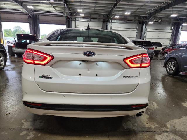 3FA6P0SU8FR280559 - 2015 FORD FUSION TITANIUM PHEV WHITE photo 6