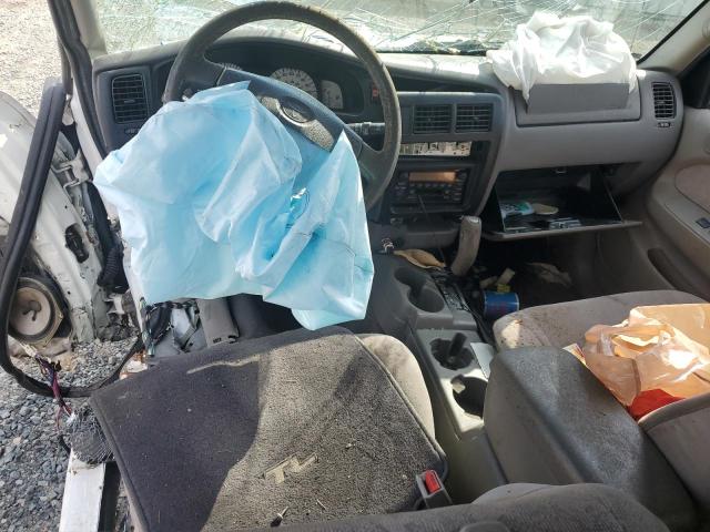 5TEGM92N12Z130906 - 2002 TOYOTA TACOMA DOUBLE CAB PRERUNNER WHITE photo 8