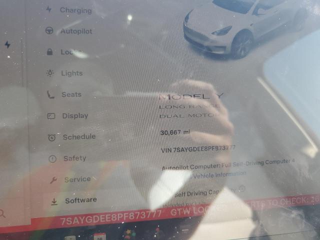 7SAYGDEE8PF873777 - 2023 TESLA MODEL Y WHITE photo 9