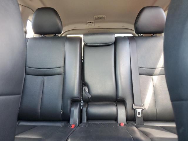 JN8AT2MT8JW464961 - 2018 NISSAN ROGUE S 银色 照片 10