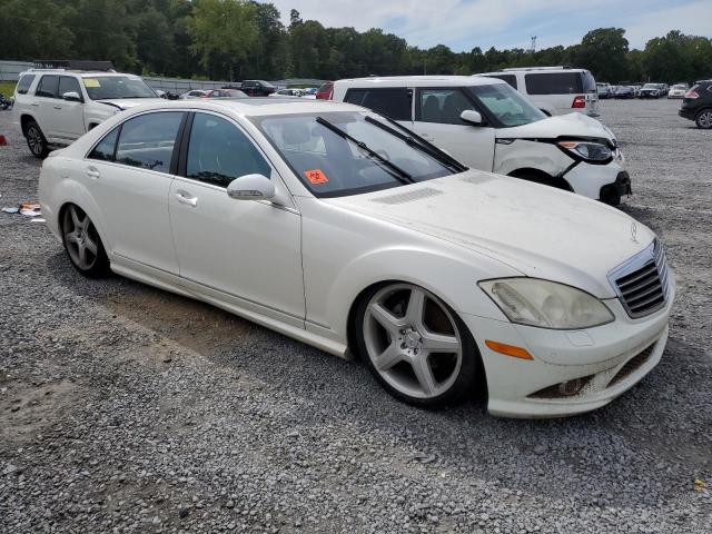 WDDNG71X39A260587 - 2009 MERCEDES-BENZ S 550 WHITE photo 4