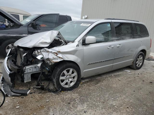 2C4RC1BG2CR326620 - 2012 CHRYSLER TOWN & COU TOURING SILVER photo 1