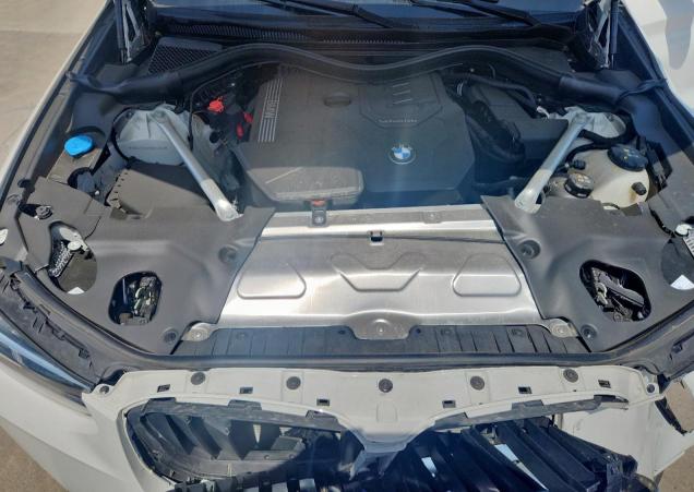 5UX43DP02R9U24504 - 2024 BMW X3 SDRIVE30I WHITE photo 12