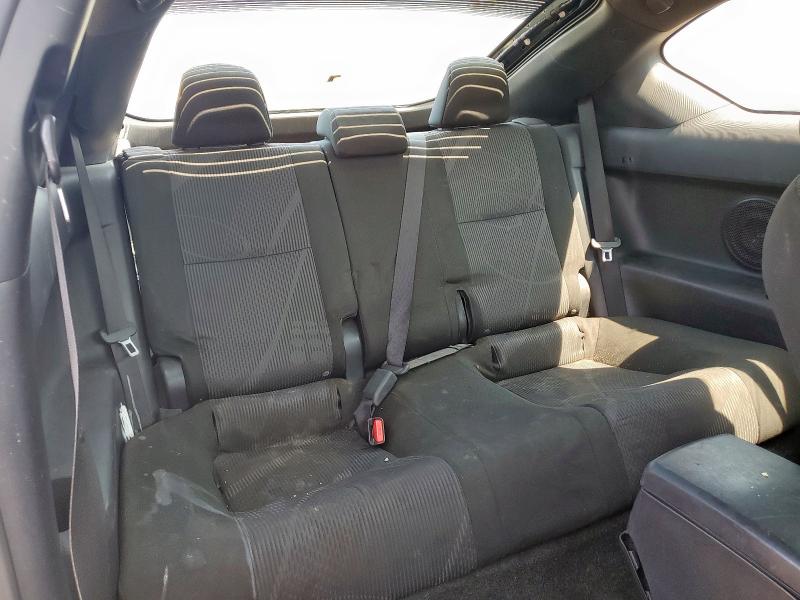 JTKJF5C74B3015815 - 2011 TOYOTA SCION TC 黑色 照片 10