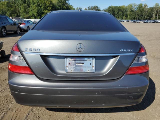 WDDNG86X27A126763 - 2007 MERCEDES-BENZ S 550 4MATIC GRAY photo 6
