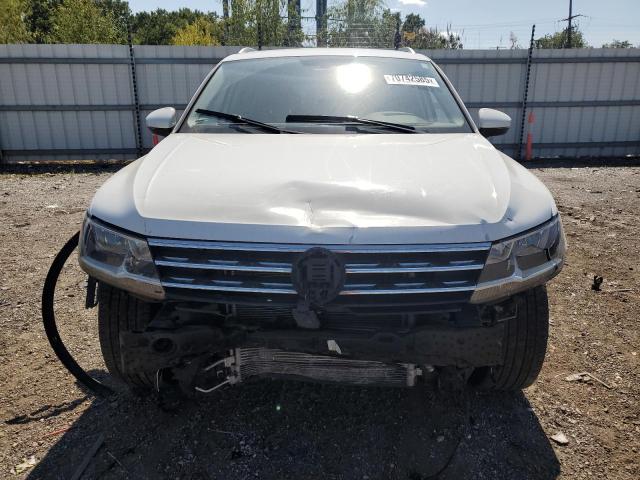 3VV2B7AX1KM015342 - 2019 VOLKSWAGEN TIGUAN SE Սպիտակ լուսանկար 5