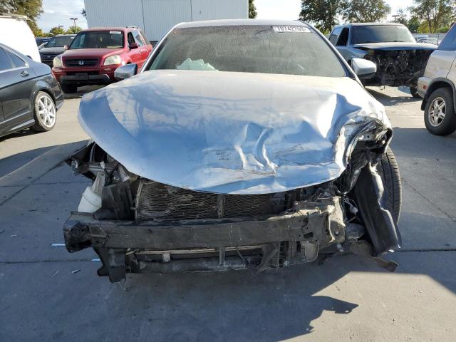 4T4BF1FK7FR487111 - 2015 TOYOTA CAMRY LE SILVER photo 5