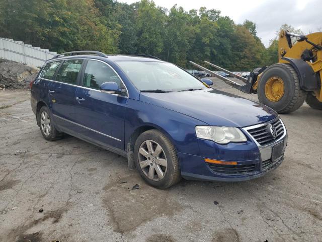 WVWLK73C07E009736 - 2007 VOLKSWAGEN PASSAT 2.0T WAGON VALUE BLUE photo 4