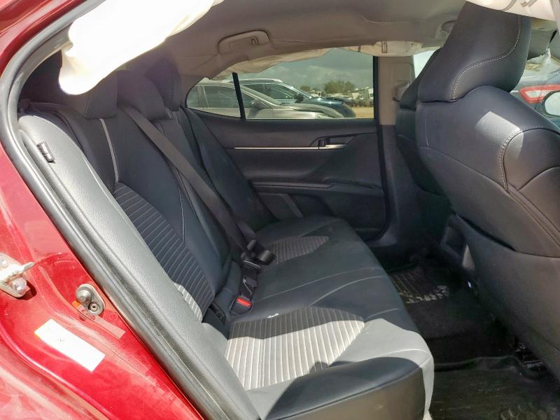 4T1B11HK8JU646684 - 2018 TOYOTA CAMRY L 红色 照片 10