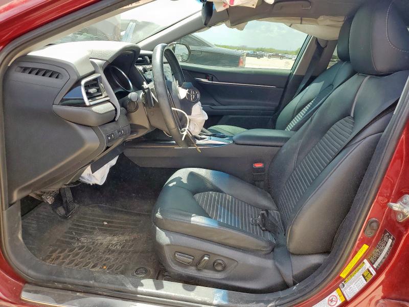 4T1B11HK8JU646684 - 2018 TOYOTA CAMRY L 红色 照片 7