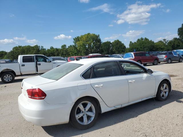 1VWBH7A38CC091666 - 2012 VOLKSWAGEN PASSAT SE Ақ фото 3