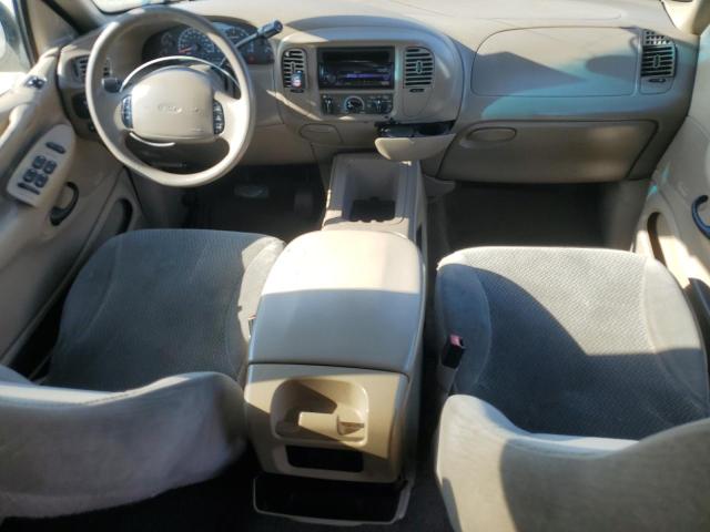 1FMRU15W91LB12855 - 2001 FORD EXPEDITION XLT GREEN photo 8