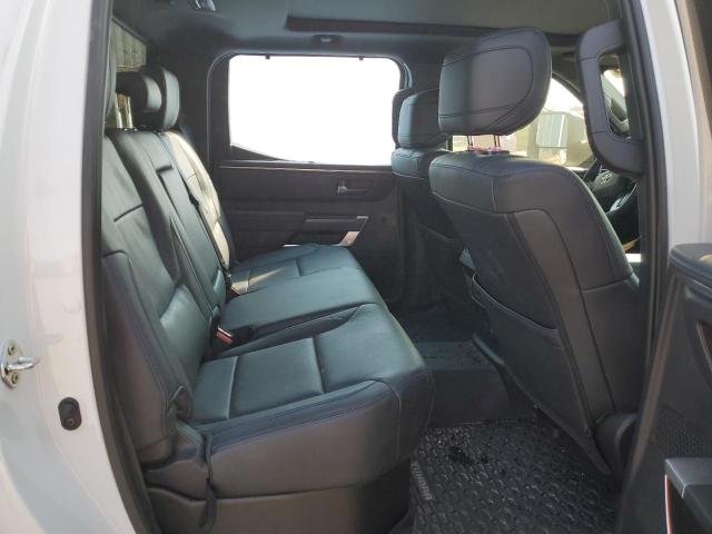 5TFNA5EC4NX006062 - 2022 TOYOTA TUNDRA CREWMAX PLATINUM თეთრი ფოტო 11