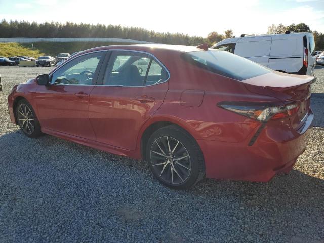 4T1G11AK6PU088813 - 2023 TOYOTA CAMRY SE NIGHT SHADE RED photo 2