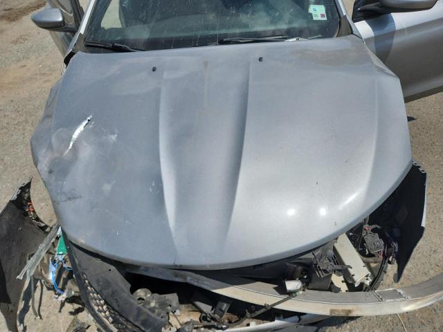 1C3CCCBG8FN516638 - 2015 CHRYSLER 200 S Արծաթագույն լուսանկար 11