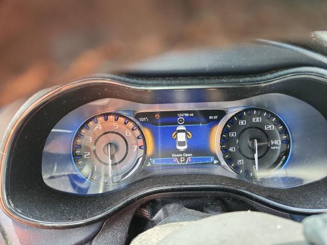 1C3CCCBG8FN516638 - 2015 CHRYSLER 200 S Արծաթագույն լուսանկար 9