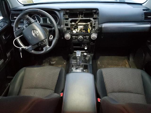 JTEBU5JR1J5500109 - 2018 TOYOTA 4RUNNER SR5/SR5 PREMIUM შავი ფოტო 8