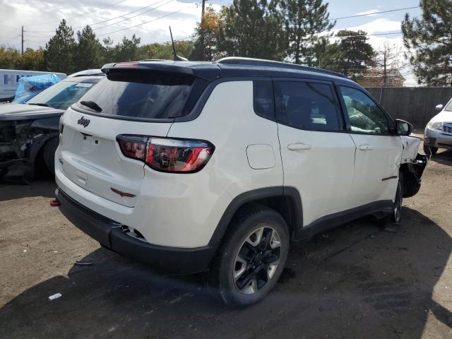 3C4NJDDB1JT328098 - 2018 JEEP COMPASS TRAILHAWK WHITE photo 3