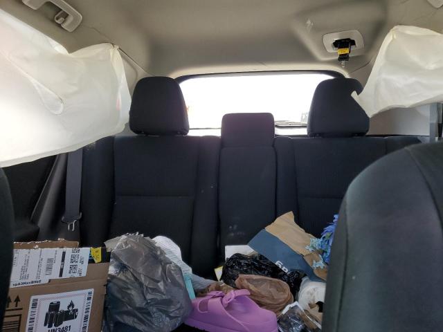 2T3ZFREV8JW460826 - 2018 TOYOTA RAV4 LE ნაცრისფერი ფოტო 10