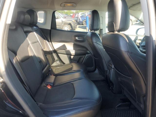 3C4NJDBB8HT660911 - 2017 JEEP COMPASS LATITUDE Czarny zdjęcie 11