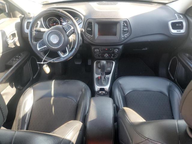 3C4NJDBB8HT660911 - 2017 JEEP COMPASS LATITUDE Czarny zdjęcie 8