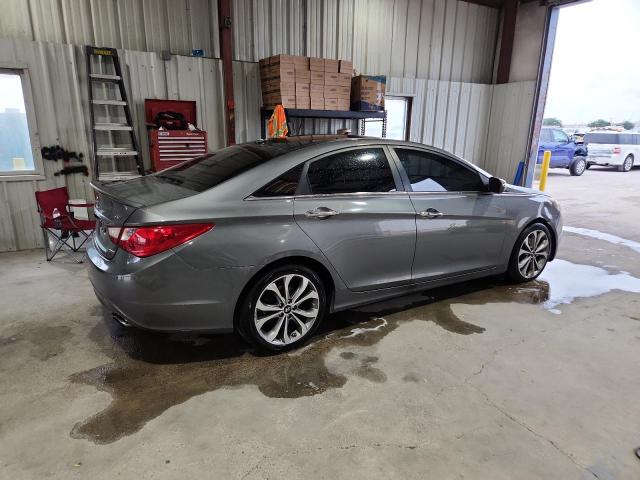 5NPEC4AB9DH595105 - 2013 HYUNDAI SONATA SE ნაცრისფერი ფოტო 3