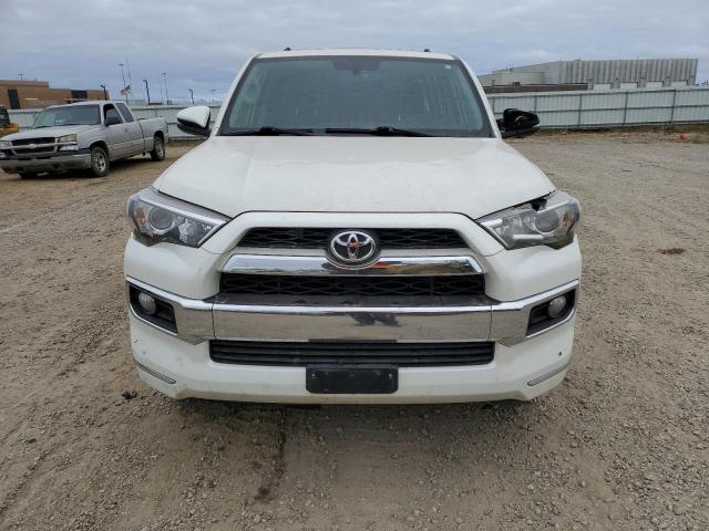 JTEBU5JR4J5533735 - 2018 TOYOTA 4RUNNER SR5/SR5 PREMIUM თეთრი ფოტო 5