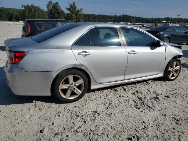 4T1BF1FK7CU066222 - 2012 TOYOTA CAMRY BASE 银色 照片 3