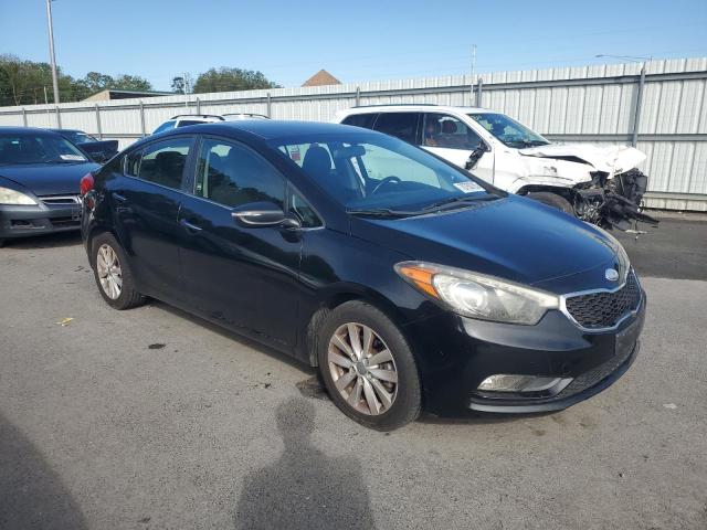 KNAFX4A8XE5051708 - 2014 KIA FORTE EX BLACK photo 4
