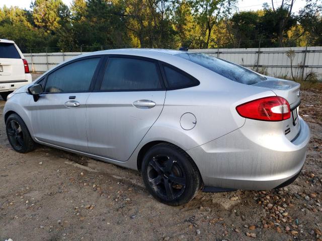 3FADP4BJ1DM177417 - 2013 FORD FIESTA SE SILVER photo 2