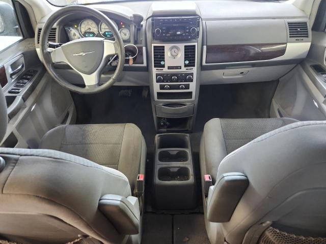 2A4RR5D16AR214571 - 2010 CHRYSLER TOWN & COU TOURING SILVER photo 8