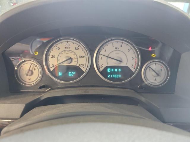 2A4RR5D16AR214571 - 2010 CHRYSLER TOWN & COU TOURING SILVER photo 9