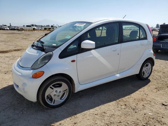 JA3215H44HU000211 - 2017 MITSUBISHI I MIEV ES WHITE photo 1