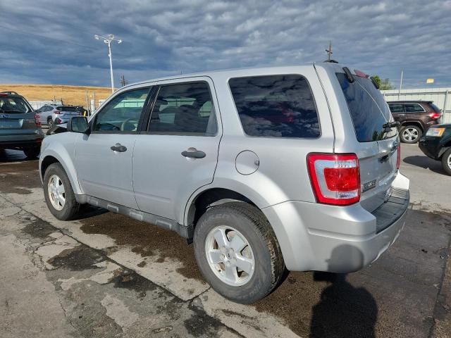 1FMCU9C78CKB94408 - 2012 FORD ESCAPE XLS 银色 照片 2