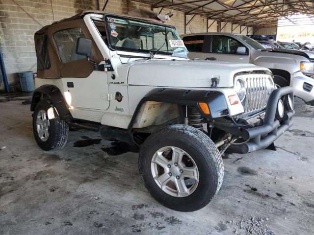 1J4FA59S3YP705848 - 2000 JEEP WRANGLER / SAHARA WHITE photo 4