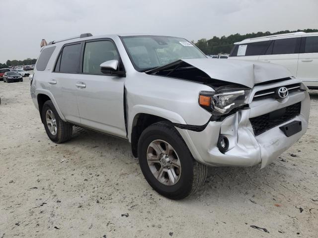 JTEMU5JR8M5841889 - 2021 TOYOTA 4RUNNER SR5/SR5 PREMIUM 银色 照片 4