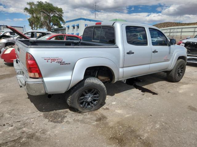 5TEJU62N55Z099474 - 2005 TOYOTA TACOMA DOUBLE CAB PRERUNNER SILVER photo 3