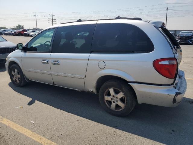 2D4GP44L35R203664 - 2005 DODGE GRAND CARAVAN SXT SILVER photo 2