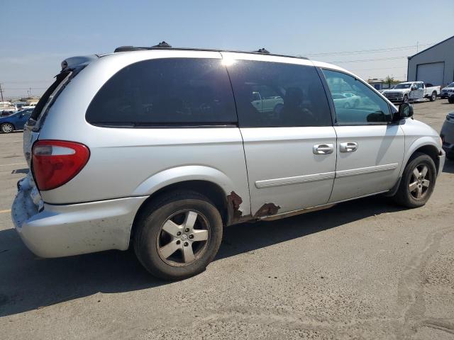 2D4GP44L35R203664 - 2005 DODGE GRAND CARAVAN SXT SILVER photo 3