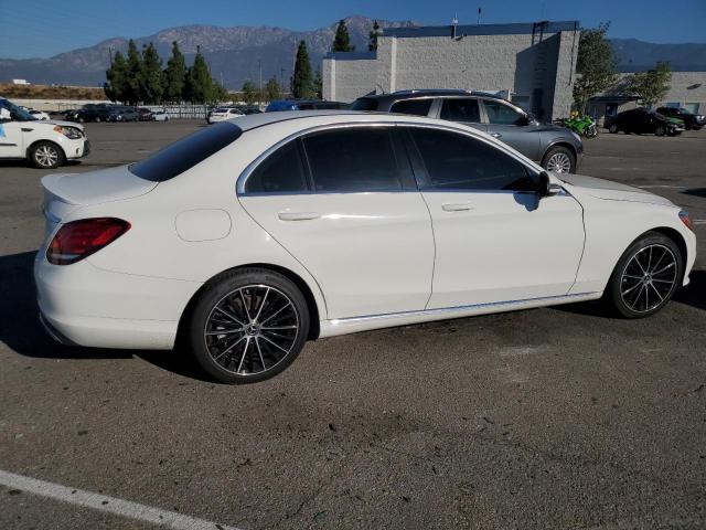 55SWF8DB7KU305856 - 2019 MERCEDES-BENZ C 300 WHITE photo 3